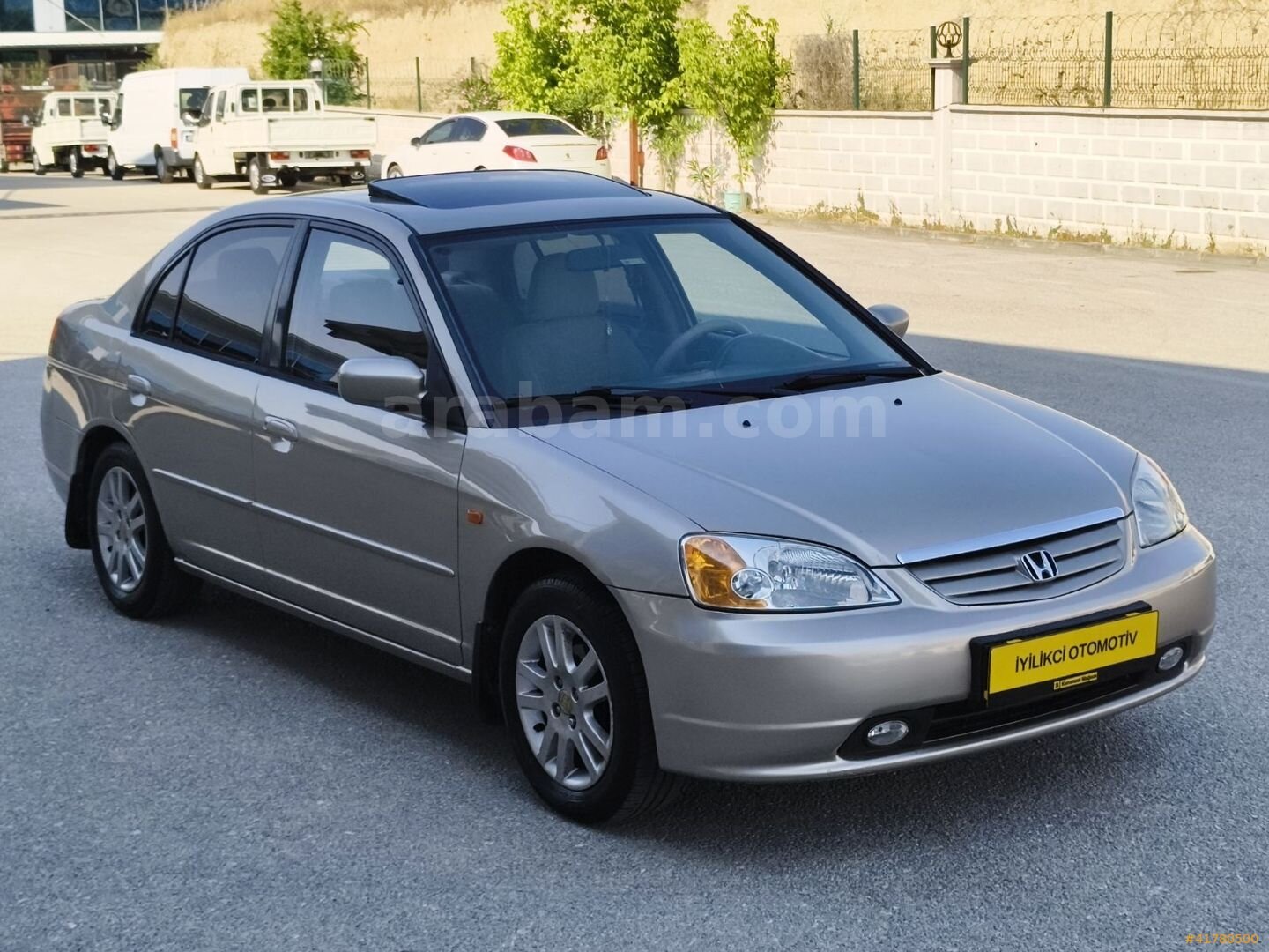 Galeriden Honda Civic 1.6i VTEC ES 2004 Model Denizli 404.000 km Şampanya 2