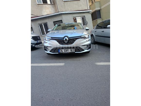 Sahibinden Renault Megane 1.3 TCe Touch 2023 Model