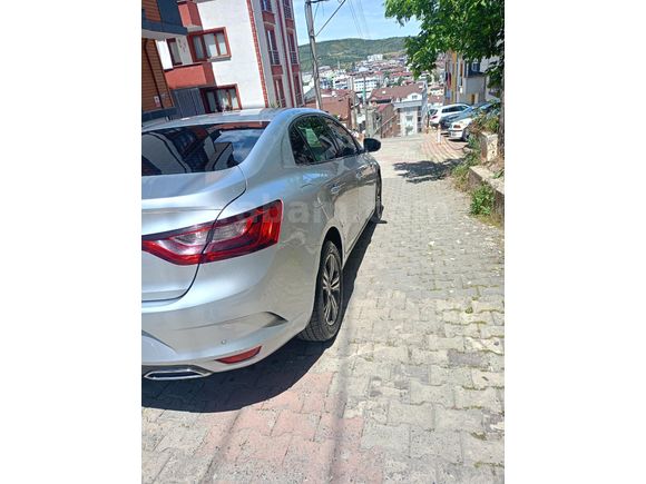 Sahibinden Renault Megane 1.3 TCe Touch 2023 Model