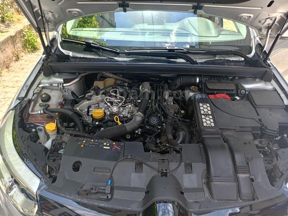 Sahibinden Renault Megane 1.3 TCe Touch 2023 Model