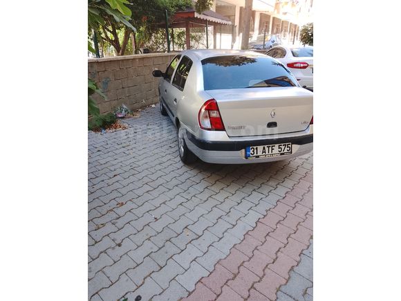 Sahibinden Renault Clio 1.4 Authentique 2005 Model
