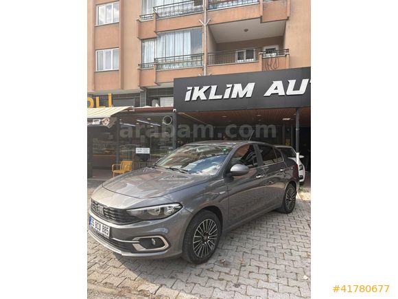 İKLİM AUTO.DAN DÜŞÜK KİLOMETRE AİLE ARACI