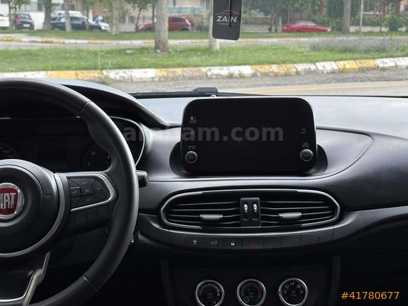 İKLİM AUTO.DAN DÜŞÜK KİLOMETRE AİLE ARACI