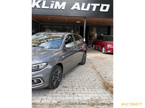 İKLİM AUTO.DAN DÜŞÜK KİLOMETRE AİLE ARACI