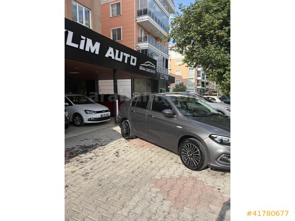 İKLİM AUTO.DAN DÜŞÜK KİLOMETRE AİLE ARACI