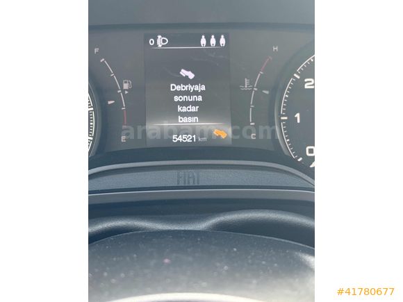 İKLİM AUTO.DAN DÜŞÜK KİLOMETRE AİLE ARACI