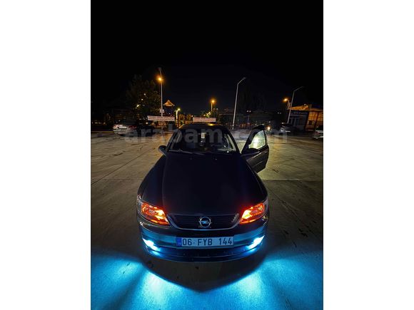 Sahibinden Opel Vectra 2.0 CDX 2000 Model 