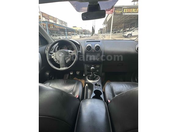 Demiral dan  Qashqai Platinium hatasız