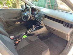 Sahibinden Renault Clio 1.0 TCe Icon 2022 Model İzmir