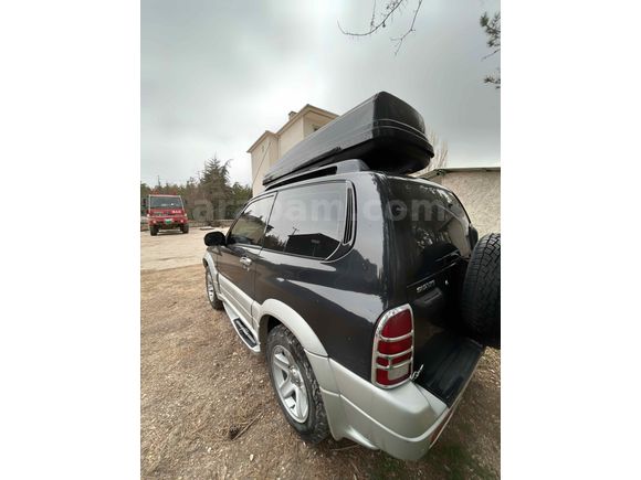 Sahibinden Suzuki Grand Vitara 1.6 2005 Model 