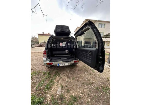 Sahibinden Suzuki Grand Vitara 1.6 2005 Model 