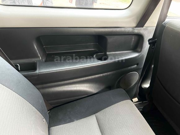 Sahibinden Suzuki Grand Vitara 1.6 2005 Model 