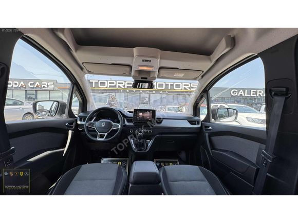 TOPRAK MOTORS İSTANBUL'DAN 2025 KANGOO MULTIX TECHNO 1.5 BLUEDCI