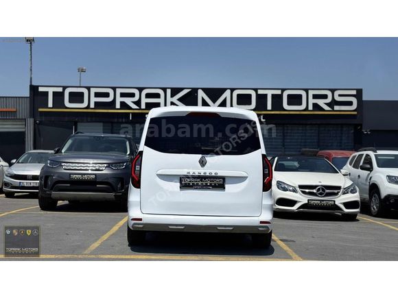 TOPRAK MOTORS İSTANBUL'DAN 2025 KANGOO MULTIX TECHNO 1.5 BLUEDCI