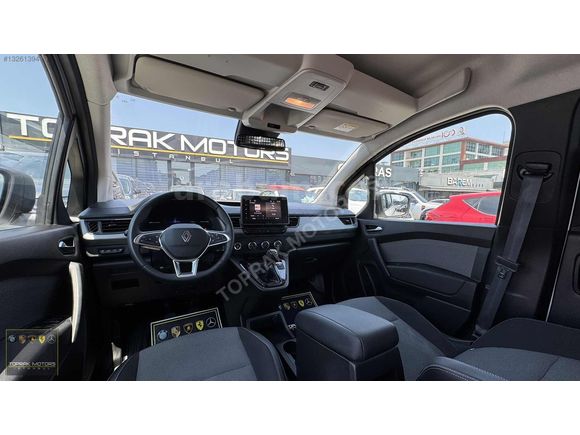 TOPRAK MOTORS İSTANBUL'DAN 2025 KANGOO MULTIX TECHNO 1.5 BLUEDCI