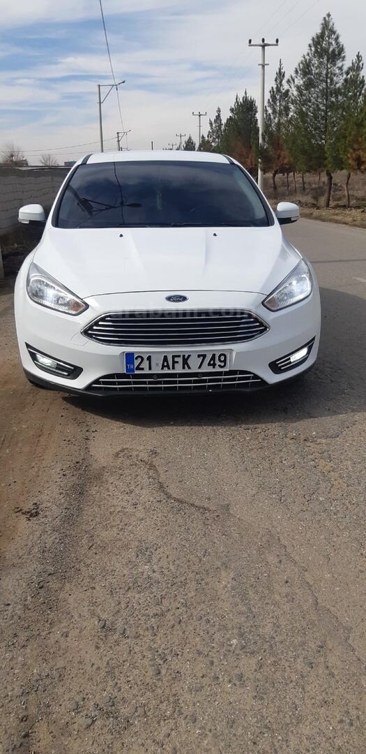 Sahibinden Ford Focus 1.5 TDCi Trend X 2018 Model Diyarbakır 182.000 km Beyaz 2