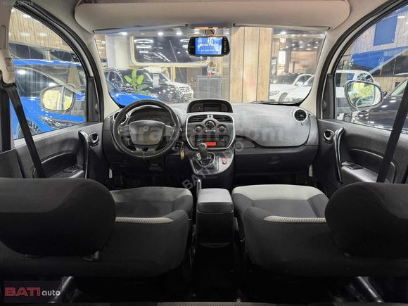 2017 DÜŞÜK KM HATASIZ KLİMALI KANGOO MULTİX JOY