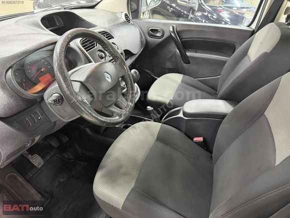 2017 DÜŞÜK KM HATASIZ KLİMALI KANGOO MULTİX JOY