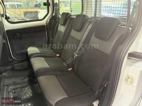 2017 DÜŞÜK KM HATASIZ KLİMALI KANGOO MULTİX JOY