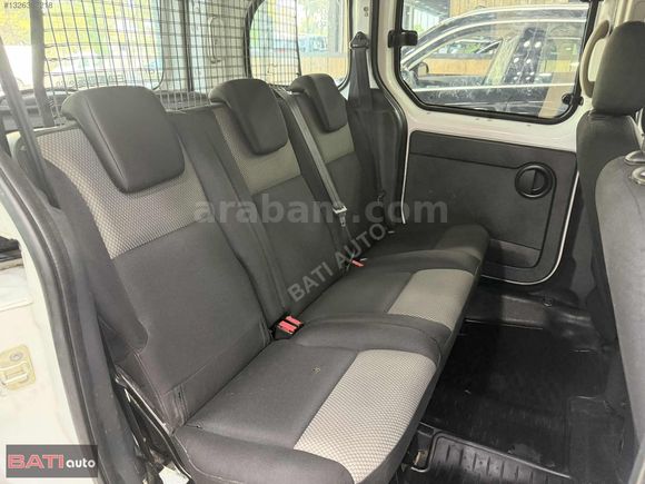 2017 DÜŞÜK KM HATASIZ KLİMALI KANGOO MULTİX JOY