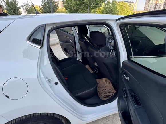 2017 MODEL CILİO 1.5DİZEL EMSALSİZ TEMİZLİKTE SIFIR KONDİSYONDA