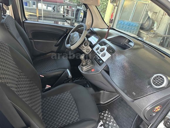 Sahibinden Renault Kangoo Multix 1.5 dCi Authentique 2012 Model 