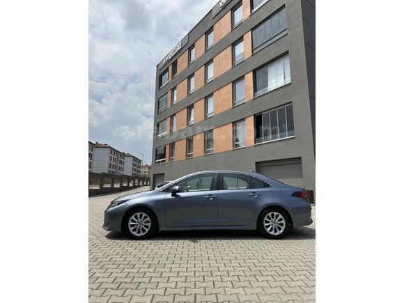 Sahibinden Toyota Corolla 1.5 Dream 2021 Model 