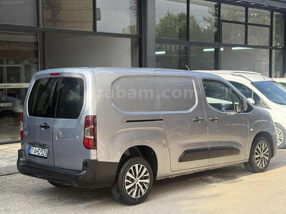 2021 COMBO CARGO ELEGANCE XL HATASIZ BOYASIZ 177.000 KM