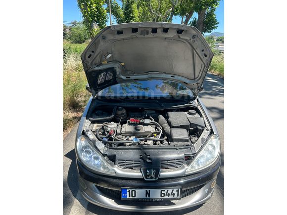 Sahibinden Peugeot 206 1.4 XT 2005 Model 