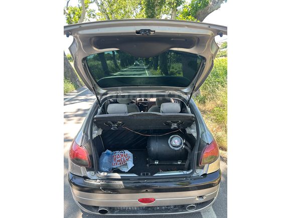 Sahibinden Peugeot 206 1.4 XT 2005 Model 
