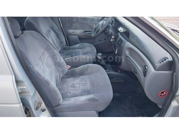 2001 Megane 1.6 16V Expression Klimalı Fırsat Aracı