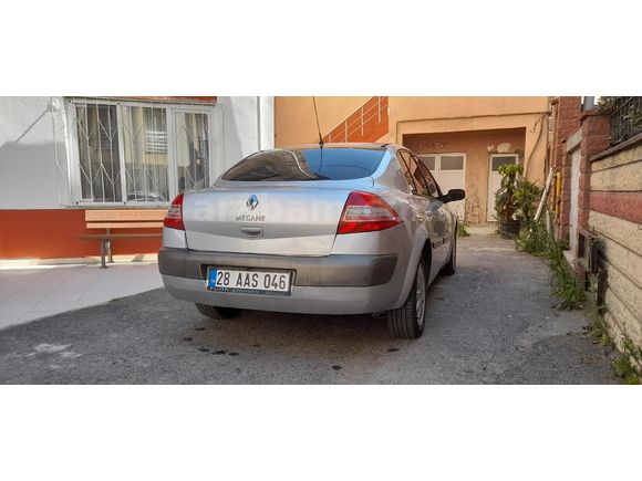 Sahibinden Renault Megane 1.6 Expression 2009 Model
