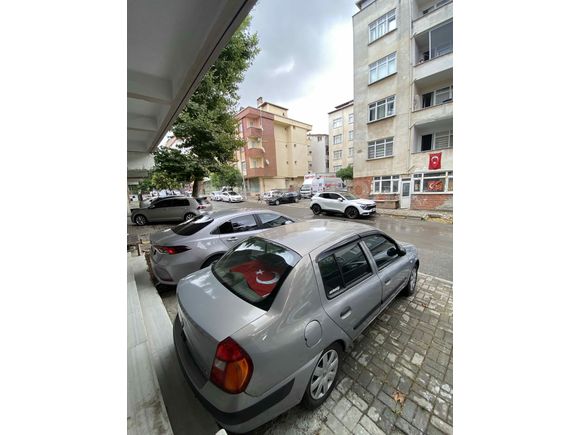 Sahibinden Renault Clio 1.4 Alize 2006 Model 