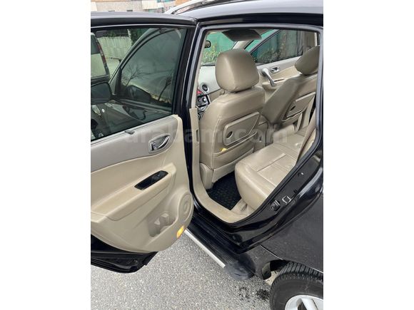Sahibinden Renault Koleos 2.0 dCi Privilege 2011 Model