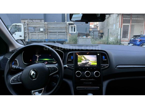 Sahibinden Renault Megane 1.3 TCe Touch 2025 Model 