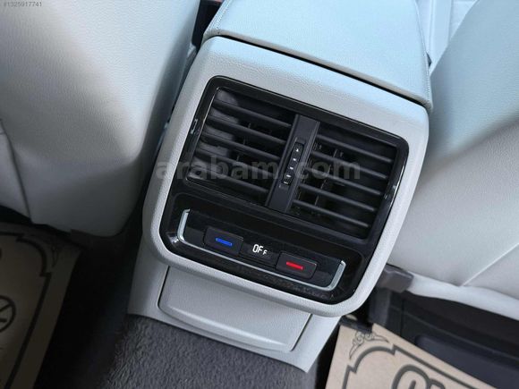 RELAX GALERİ / VW PASSAT ELENGANCE HATASIZ BOYASIZ 2020