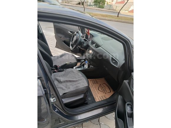 Sahibinden Opel Corsa 1.4 Essentia 2015 Model