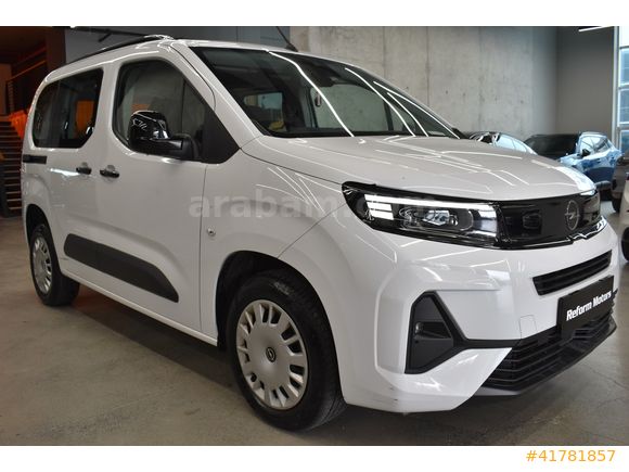 REFORM MOTORS 2025 OPEL COMBO 1.5D ESSENTİAL BOYASIZ