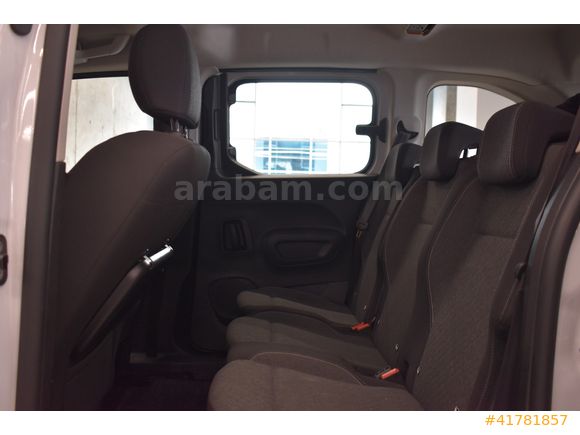 REFORM MOTORS 2025 OPEL COMBO 1.5D ESSENTİAL BOYASIZ