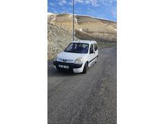 Sahibinden Peugeot Partner 2.0 HDI 2003 Model