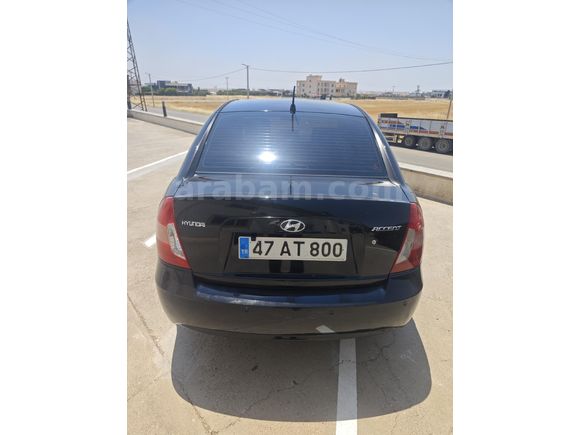 Sahibinden Hyundai Accent Era 1.4 Select 2008 Model  160.000 km Siyah