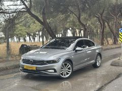 PASSAT 1.5TSİ/YENİ LOGO/CAM TAVAN/ÇİFT NAVİ/GERİ GÖRÜŞ
