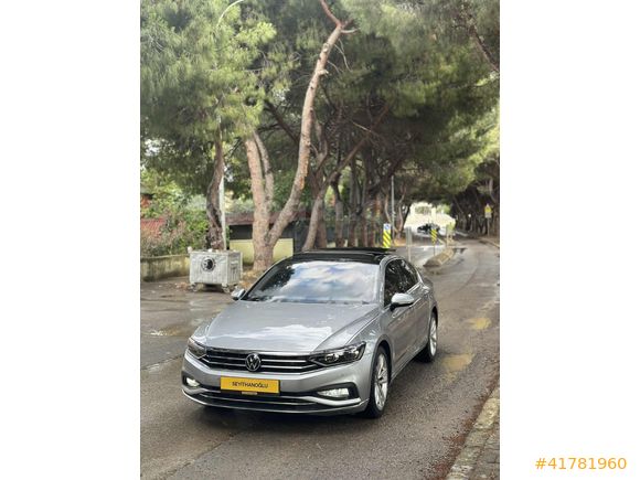 PASSAT 1.5TSİ/YENİ LOGO/CAM TAVAN/ÇİFT NAVİ/GERİ GÖRÜŞ