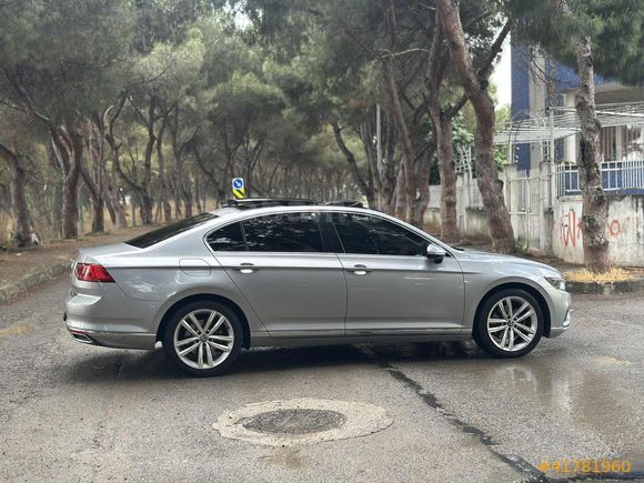PASSAT 1.5TSİ/YENİ LOGO/CAM TAVAN/ÇİFT NAVİ/GERİ GÖRÜŞ
