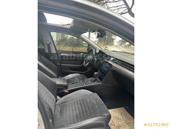PASSAT 1.5TSİ/YENİ LOGO/CAM TAVAN/ÇİFT NAVİ/GERİ GÖRÜŞ