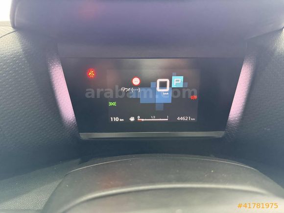 2022m 44000KM DEĞİŞENSİZ C4 1.2 Puretech Shine EAT8