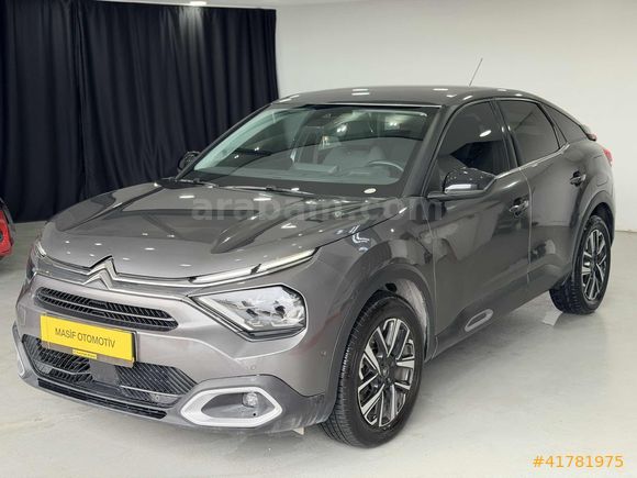 2022m 44000KM DEĞİŞENSİZ C4 1.2 Puretech Shine EAT8