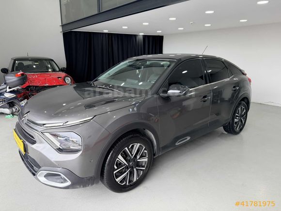 2022m 44000KM DEĞİŞENSİZ C4 1.2 Puretech Shine EAT8