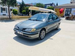 Sahibinden Renault Megane 2.0 RXT 1998 Model 