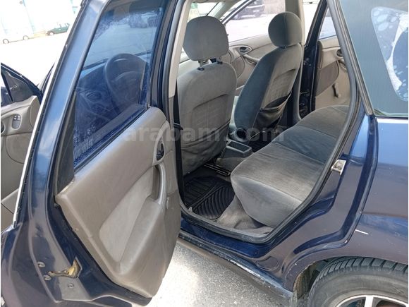Sahibinden Ford Focus 1.6 Ambiente 2000 Model  345.000 km Lacivert